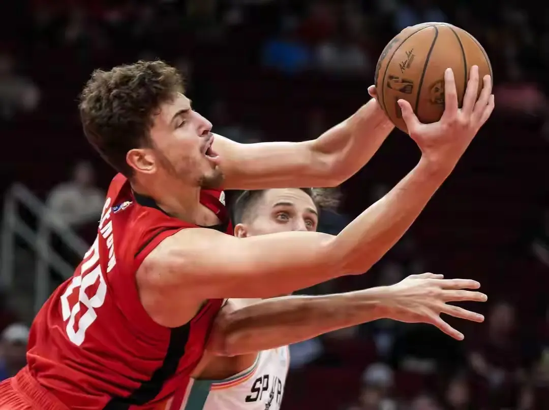 内线, 斯通表示, 他是土耳其 内线, 斯通表示, 他是土耳其