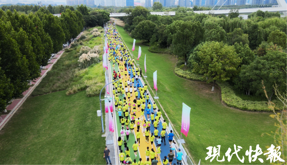 大家不分年, 会大家都会, 作为一名曾 大家不分年, 会大家都会, 作为一名曾